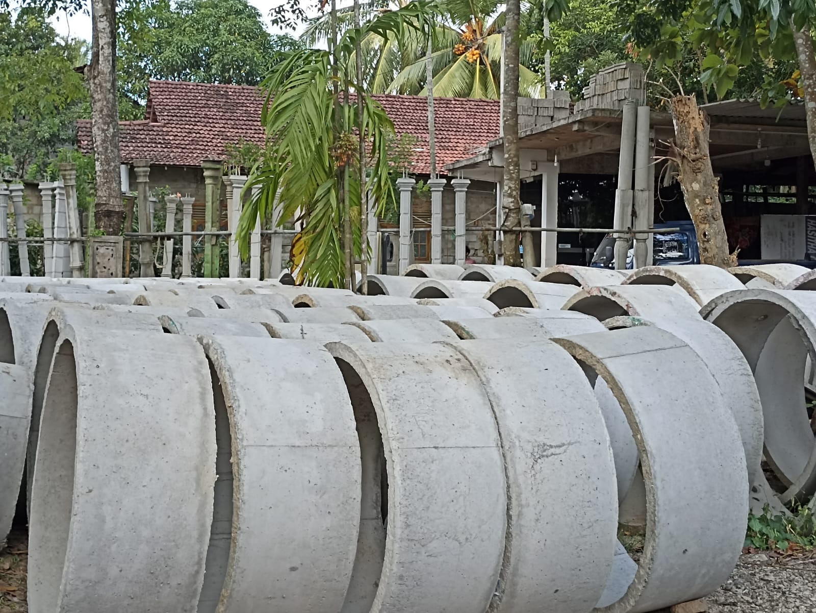 Concrete Products Supplier Nittambuwa/ Hasitha Concrete